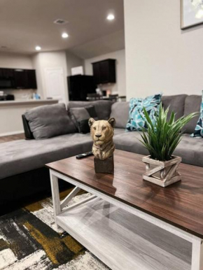 Brand new Katy, 4 br, 5 beds for rent